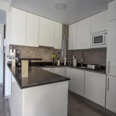 Apartment Infinity Luxury Sea View With Private Garden
